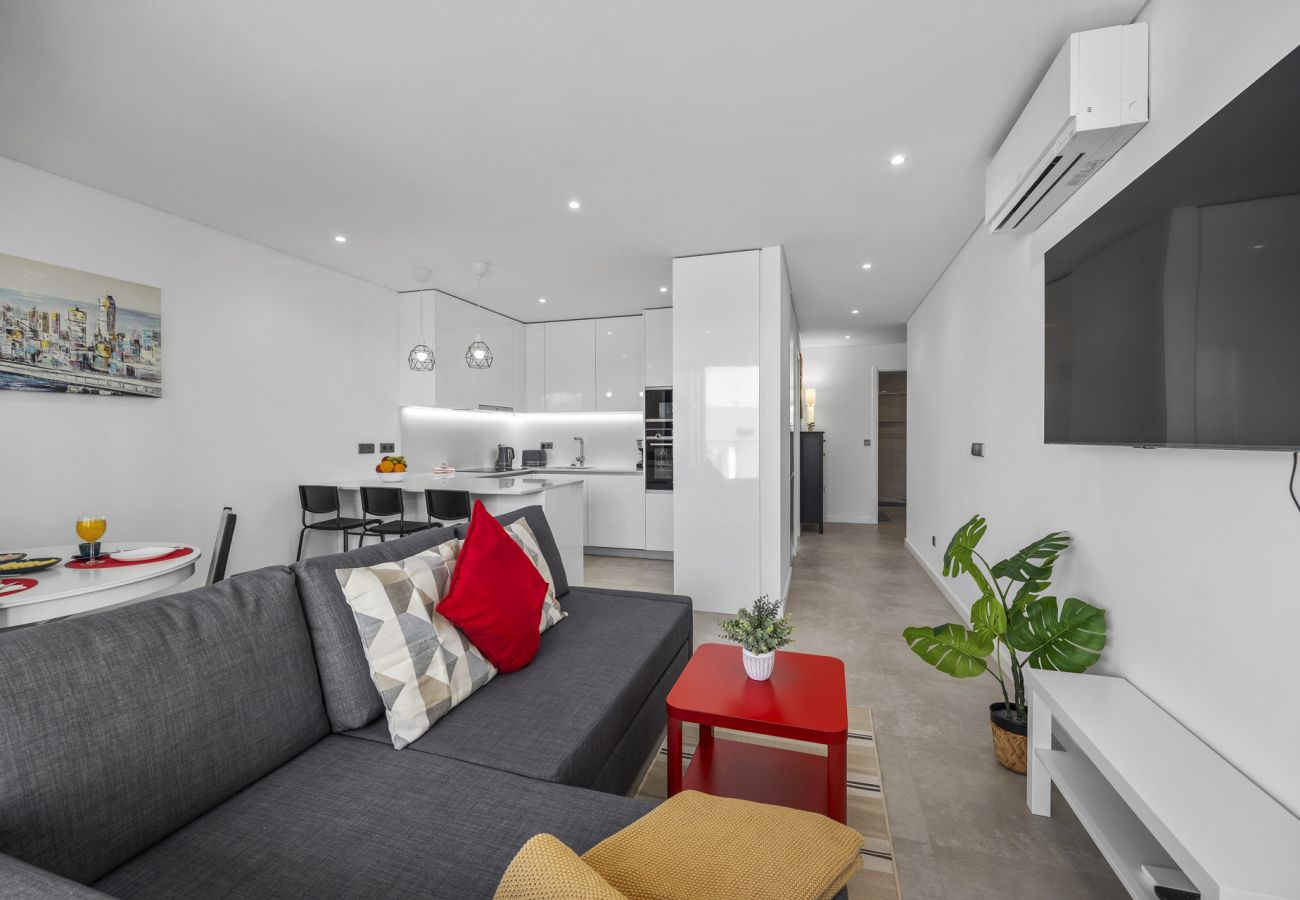 Apartamento em Quarteira - Terraços de Quarteira II Red by Real Properties