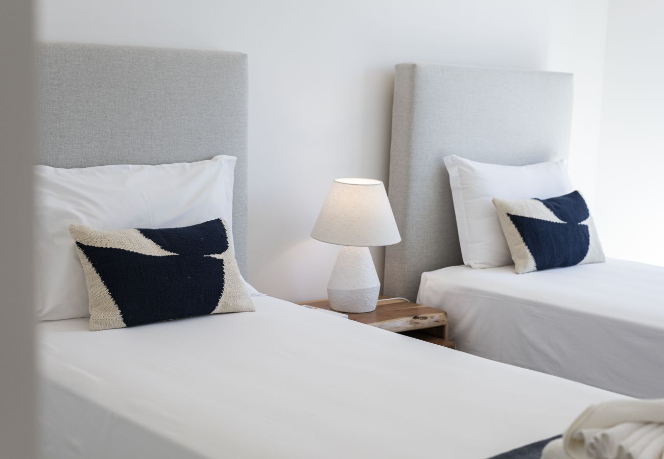 Apartamento em Quarteira - Terraços de Quarteira II White by Real Properties